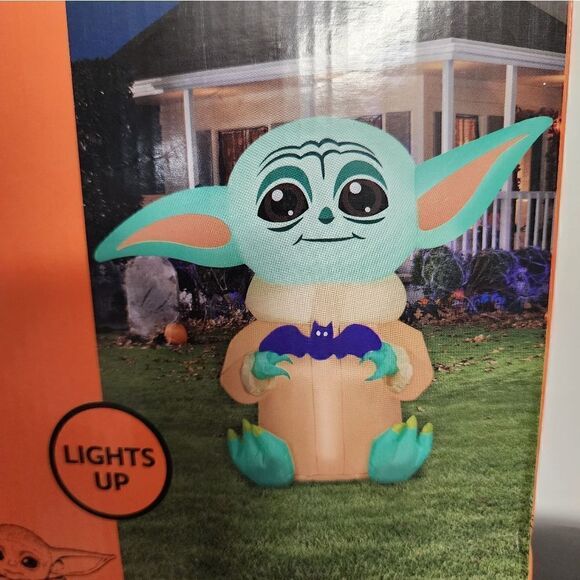 Star Wars Grogu Inflatable Halloween Yoda Mandalorian 5' NIB - Picture 3 of 4